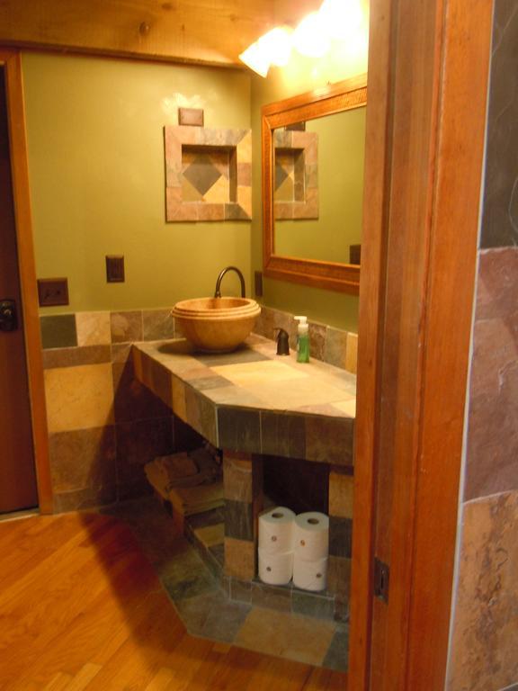 Maui What A Wonderful World Bed & Breakfast Уэйлея Номер фото