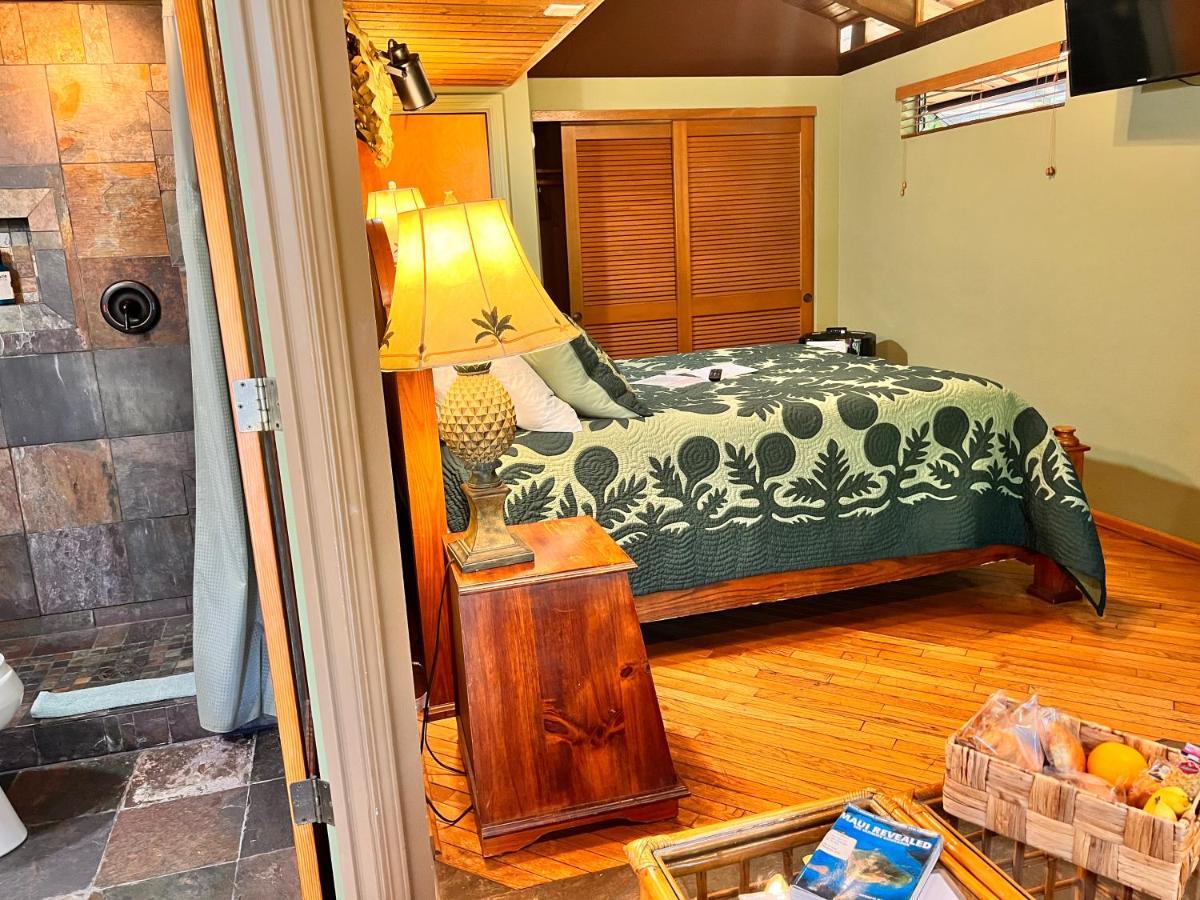 Maui What A Wonderful World Bed & Breakfast Уэйлея Экстерьер фото